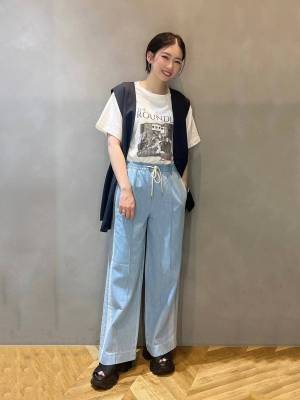 「店頭でも大人気」って♡【JEANASIS】他にはないかも！ 周りと差のつく「おしゃれジレ」