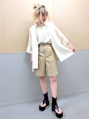 「店頭でも大人気」って♡【JEANASIS】他にはないかも！ 周りと差のつく「おしゃれジレ」