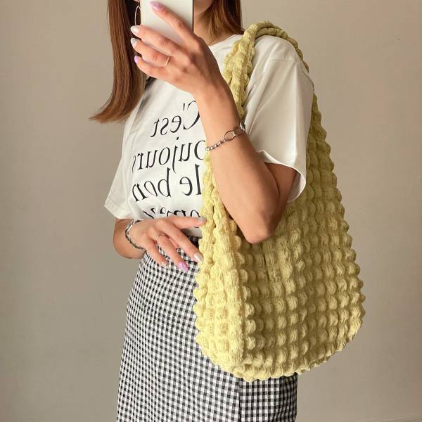 ぽこぽこデザイン♡が「とにかく可愛い！」【florist】話題のぽこぽこバッグ♡可愛すぎてキュンですッ！