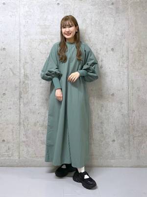 《50%オフ》って、本気！？【ローリーズファーム】ぽわん袖が愛しい♡「シャカシャカワンピ」