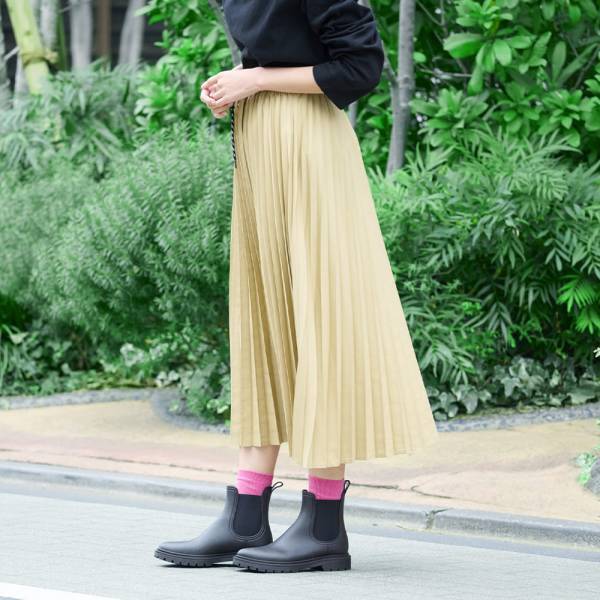 スペック半端ないって！！【ワークマン】きれいめで使い勝手◎ 注目の「撥水アイテム」