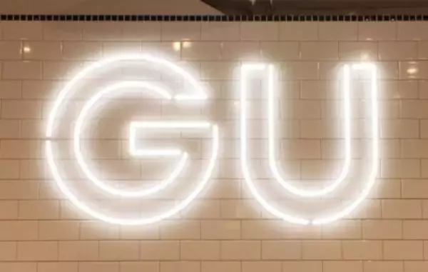 コレ、「最高傑作」です！！「優秀」すぎる！【GU】「着るだけでスタイルアップ」”神ワンピース”