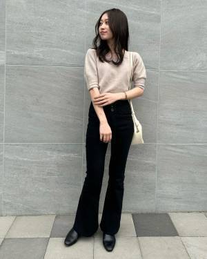 二の腕カバーも◎【ユニクロ】の「大人見えする」”5分袖コーデ”特集