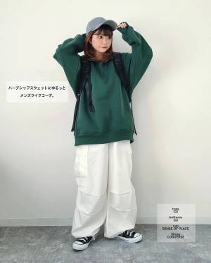 ＜正直、かなりバズってます＞【GU】今買っても間に合う！ 巷で話題の「カーゴボトム」