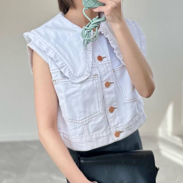 「可愛さ大爆発」！！とにかく「最高すぎます♡」【ZARA】「襟が可愛すぎ！！」”デニムベスト”