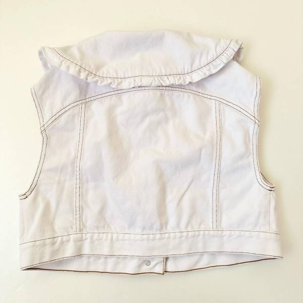 「可愛さ大爆発」！！とにかく「最高すぎます♡」【ZARA】「襟が可愛すぎ！！」”デニムベスト”