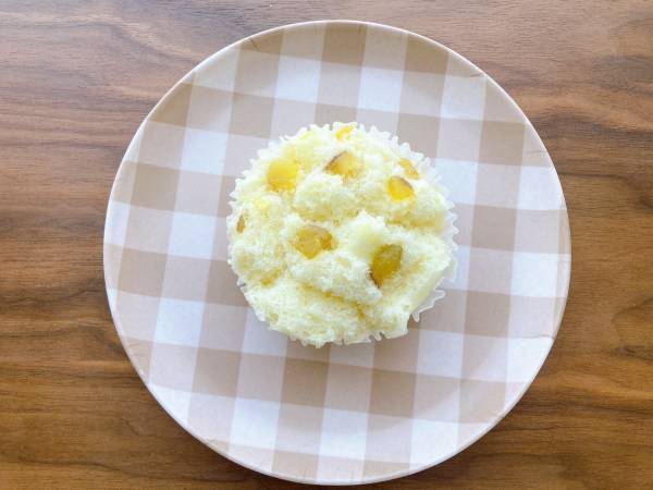 ふんわりふかふかもっちり♡♡「さつまいもがゴロゴロ」【ファミリーマート】の”いもむしパン”