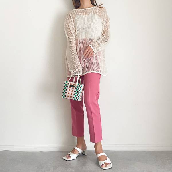 いつものコーデをアップデート？それなら「変形キャミ」を合わせるだけ♡レイヤードコーデにもぴったり！