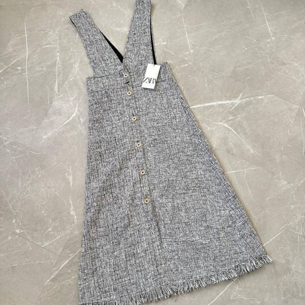 「一目惚れ」した「持ってて損なし」！！【ZARA】の”ワンピース”はこの夏必見です！！