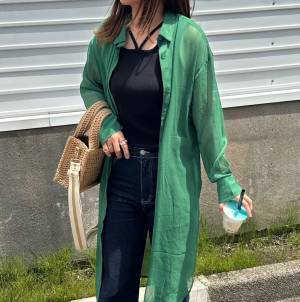 「むちゃくちゃ可愛い」「最強すぎ」と大大大好評！【しまむら】抜け感たっぷり”シャツ”は羽織り用に！