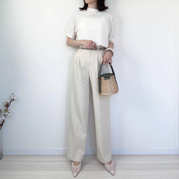 「大バズり」で「気になるー！」【ユニクロ】”タックワイド＆スキニー”ボトムス特集