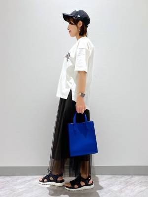 ＜いつも「黒」 → 解決!!＞ 【グローバルワーク】春夏コーデが垢抜ける♡ 「カラーバッグ」