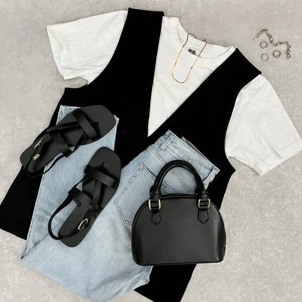 形も容量も大満足♡カラバリも豊富！！ZOZOTOWNで買える！”かまぼこ型ショルダーバッグ”が可愛い♡