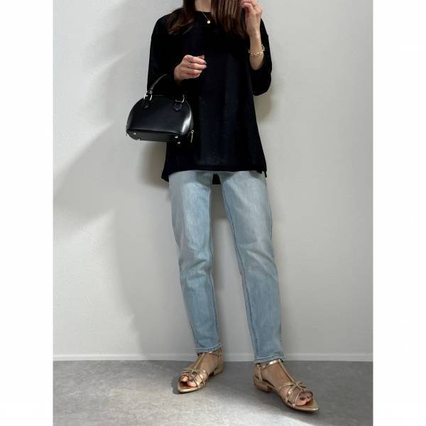 形も容量も大満足♡カラバリも豊富！！ZOZOTOWNで買える！”かまぼこ型ショルダーバッグ”が可愛い♡