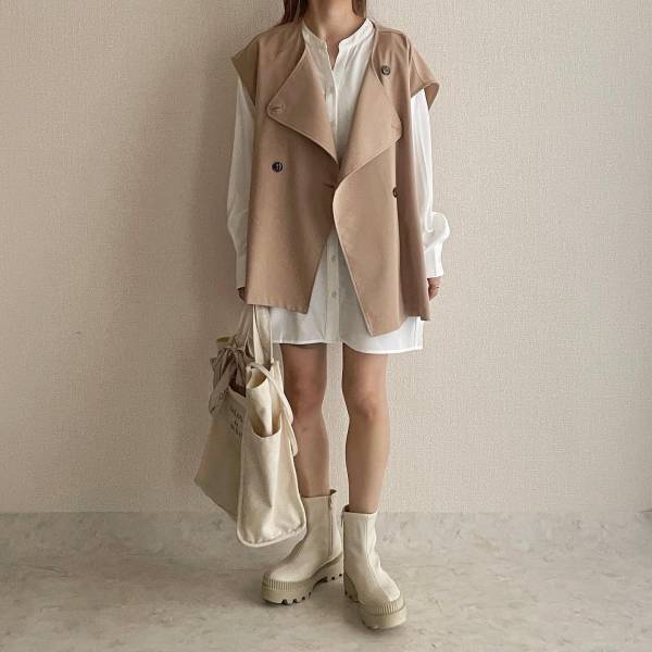 あなたはどう着る？おしゃれさんから学ぶ、白シャツの着こなし術