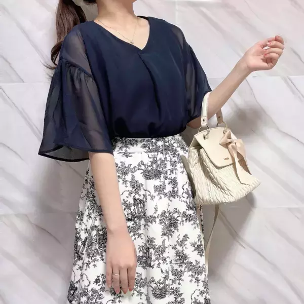 1000円台！？「高コスパ♡」「オフィスにもぴったり♡」【Alotta】“ひんやりブラウス”特集