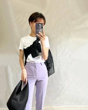 「使えすぎて着回し♡」【ユニクロ】「アクセントまで可愛い」”白T”があなどれないっ