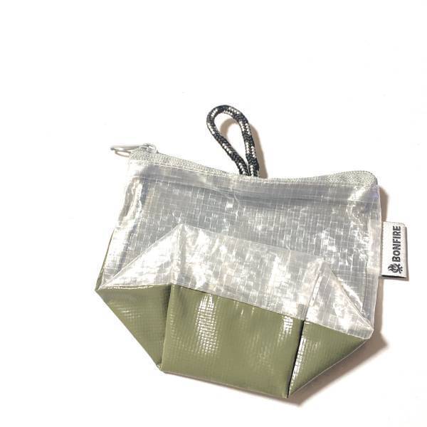 待望！110円で買えちゃう！「コスパも最高」【セリア】“マチ付きポーチ”まとめ