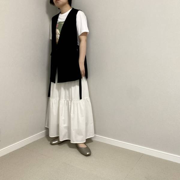 「着痩せ効果抜群」「1着あるだけで」おしゃれに♡【ZARA】“バックルベスト”紹介