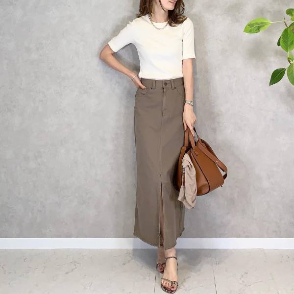 「優秀すぎて」もう一枚欲しくなる！【ユニクロ】”Tシャツ”が「お気に入りのアイテム♡」です！