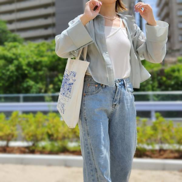 「持っていて損はない」！！「嬉しい2way」【GRL】の”シアーシャツ”が万能すぎるっ！