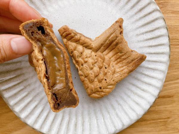 「もちもち食感」「一度食べてみる価値あり」【ファミマ】“コーヒークリームたい焼き”が絶品