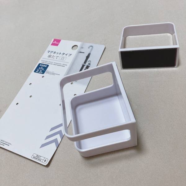 「大活躍」間違いなし！！「超便利！」【ダイソー】“傘たて”でお悩み解決