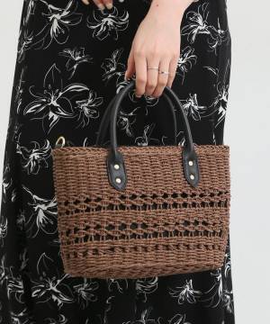 売れる予感しかないッ♡【ハニーズ】使い勝手◎ 今季買いたい「かごバッグ」