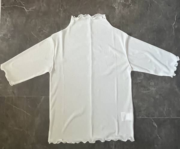 夏の大人女子必見！【ZOZOTOWN】で購入！デザインに「一目惚れ」”2wayシアートップス”