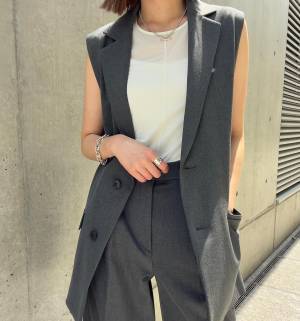 ＜想像以上に万能でした（泣）＞【ユニクロ × Mame】シルエット最高！！「大人気トップス]