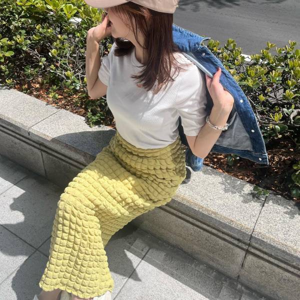 やっぱ『白』が最強♡【ユニクロ】 夏まで頼れる「半袖トップス」って？