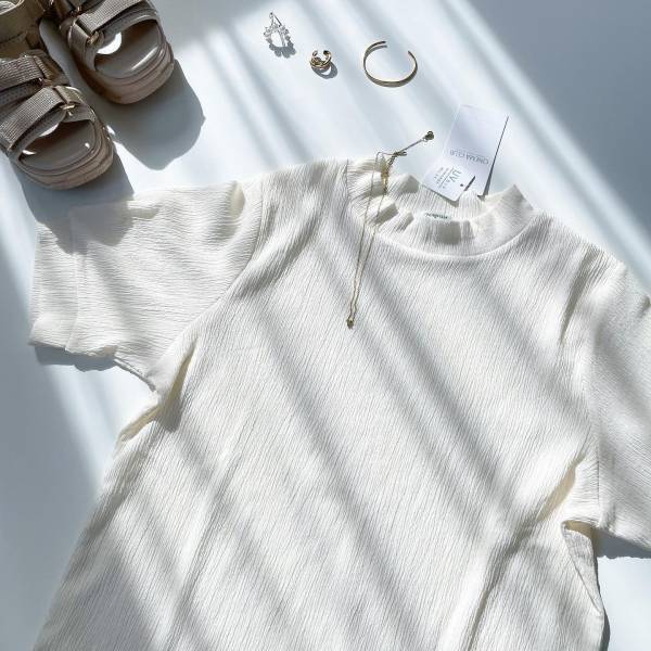 プチプラなのに優秀だッ♡【ハニーズ】着回し力抜群！ おしゃれさんも惚れた「白トップス」