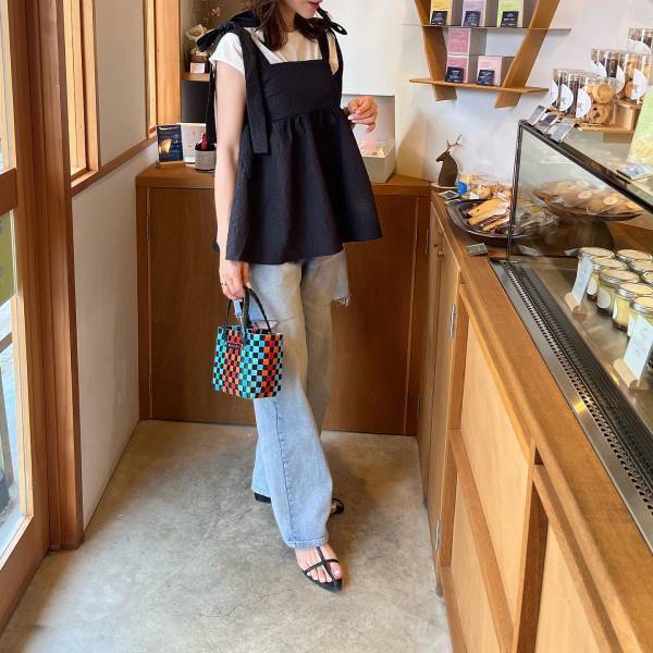 ジーンズは【淡色】が狙い目！お手本コーデ5選