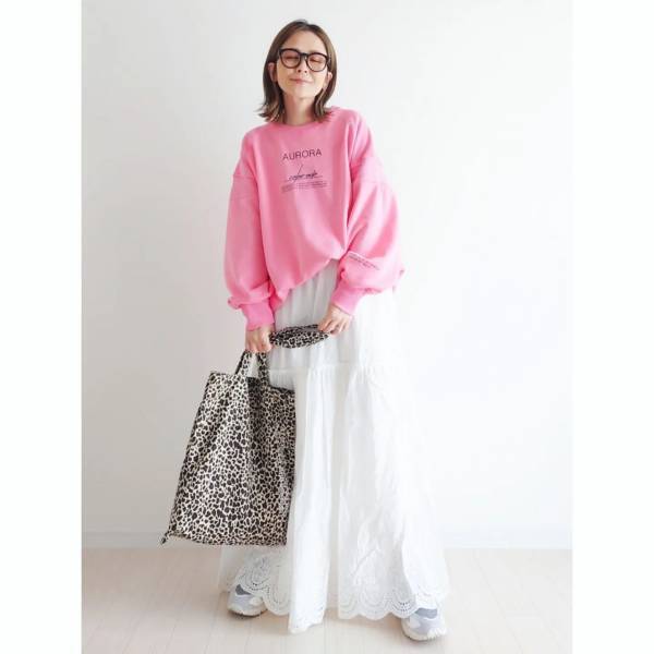 コーデのポイントに！【ロゴアイテム】の達人