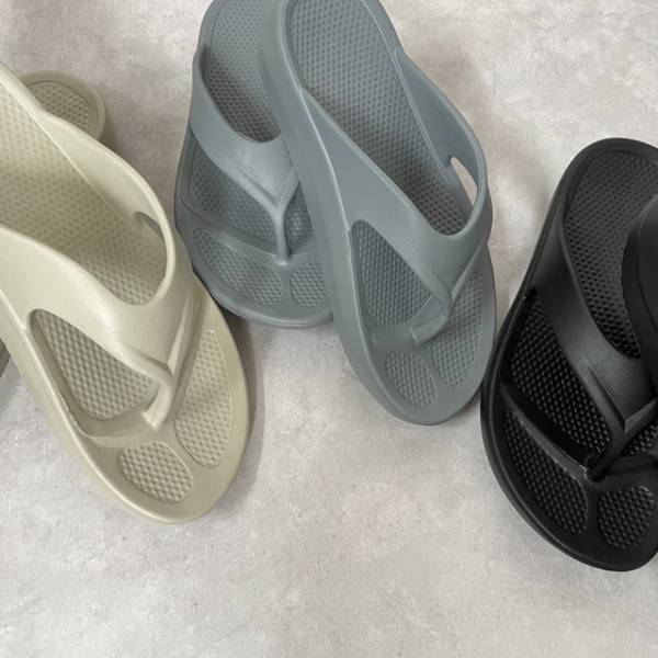 【DAISO】の「大人気商品」は「ストック買い」したい？！”リカバリーサンダル”は超優秀！！