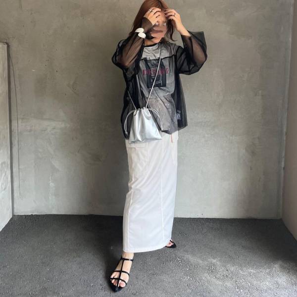 コスパ最強な新作、「発見」！！【しまむら】意外と「使いやすい」！？”チュールトップス”は「イロチ買い案件」