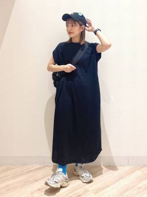 《着られてる感、ナシ！！》【グローバルワーク】低身長さんにおすすめ♡「カラーTワンピ」