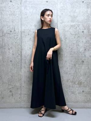 全方位可愛い♡【ローリーズファーム】夏に大活躍の予感！ サマ見え「バックリボンワンピ」