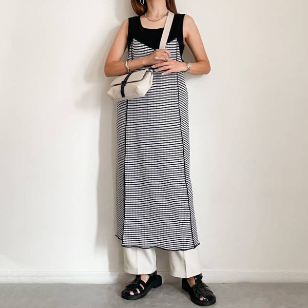 「優秀だと巷で話題に！」この夏の相棒にしたい【GASTON　LUGA】の”クロスボディバッグ”は「機能性抜群」