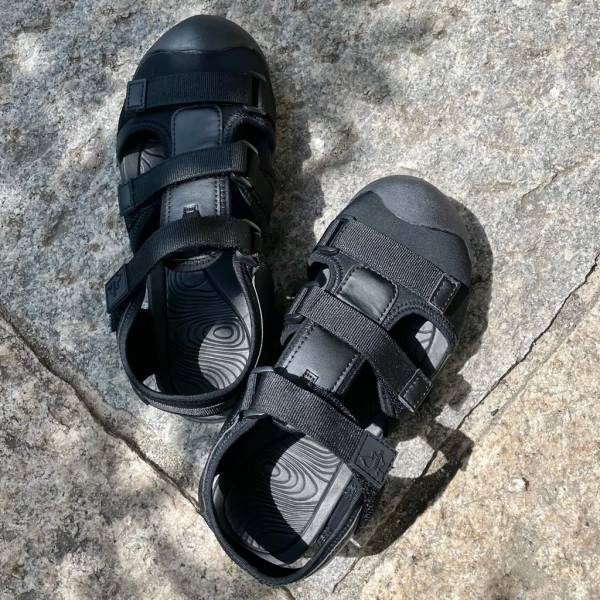 いつもの安心価格を遥かに超えた「990円」！【しまむら】「発売後2日目」でサイズが欠品？！”スポーツサンダル”