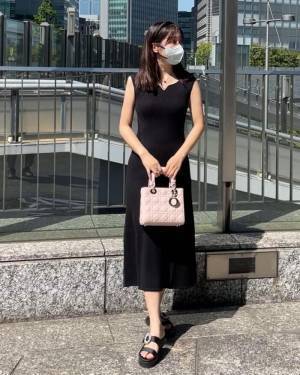 「やばい、ノーマークだったわ！」今夏の【ユニクロ】は「ノースリワンピ」が買い！！