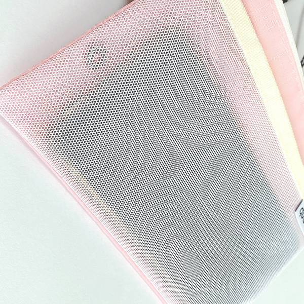 「100円商品には見えません」【セリア】使ってさらにビックリ！”サコッシュ”が便利！