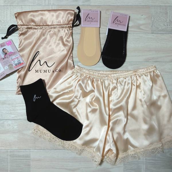 「プチプラでも妥協なし」！4点セットが「なんと979円」【しまむら】”巾着セット福袋”は豪華すぎっ