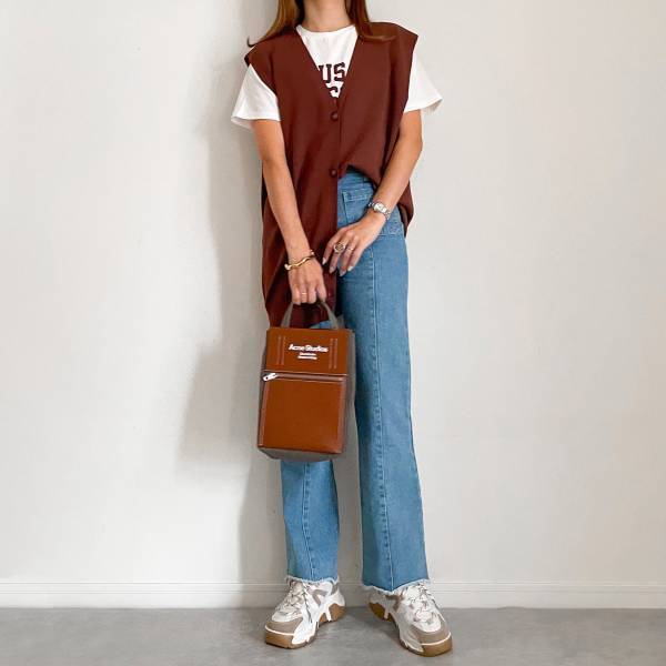 コレ一つで「大人なサマ見えコーデが完成」！【サマーニットベスト】の合わせ方を紹介♡