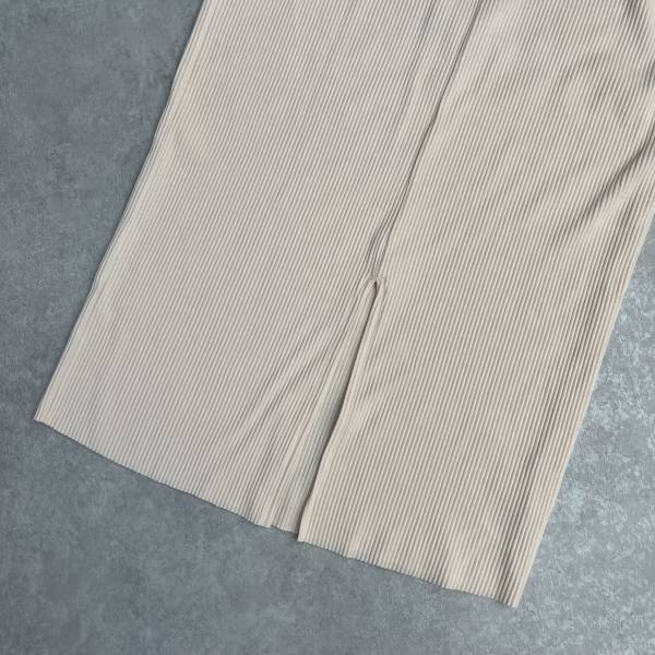 「オールシーズン着回し抜群」！着心地も最高！【リブナロースカート】は爽やかで夏らしい♡