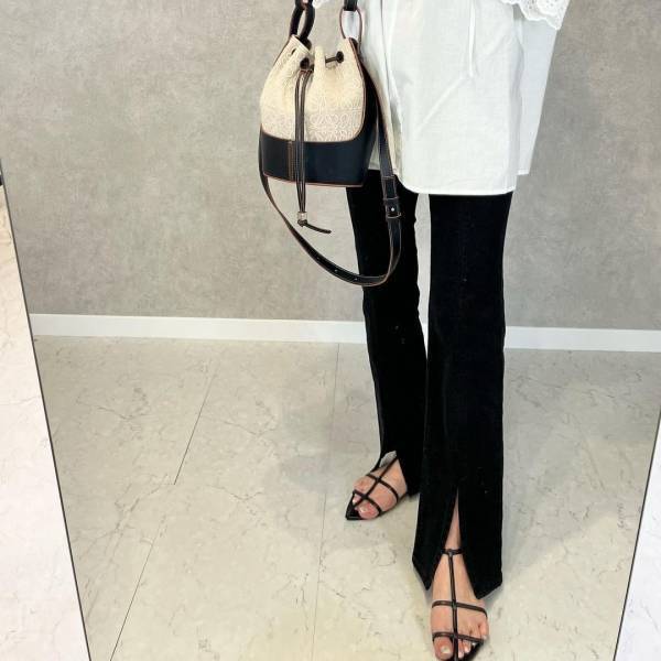 「めーっちゃ綺麗に見えるやん♡」と即決！！【GU】”スリットフレアジーンズ”が最高