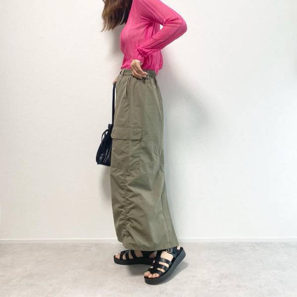 ヘビロテ確実！？「これからの季節に良き」【GU】超トレンド！”カーゴロングスカート”特集