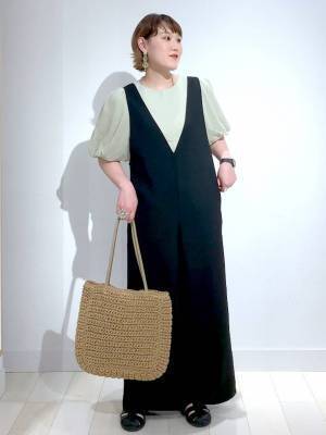 「二の腕カバーばっちり♡」【グローバルワーク】爽やか「袖ぽわトップス」って？