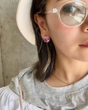 「可愛いのいっぱいあった」って♡ 【3COINS】既にバズってる！？ 夏は「クリアアクセ」が正解♡