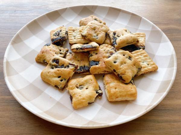 こんなに小さくて栄養たっぷり！【ファミリーマート】「ひとくちサイズおやつ」は食べる手が止まらない！